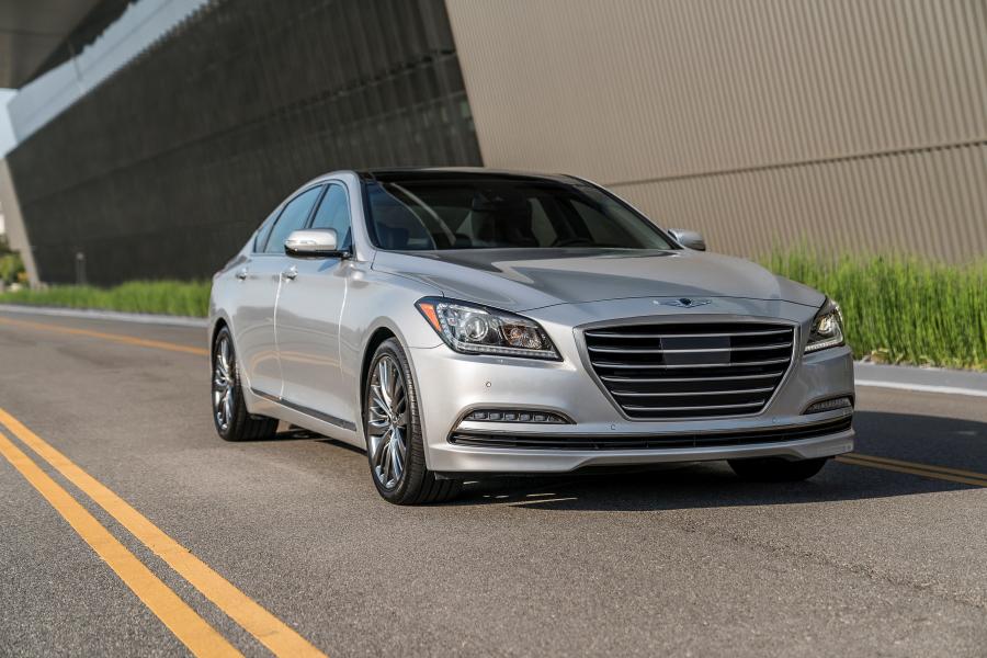  Genesis G80 2016 года  (NA) (фото 8 из 21)